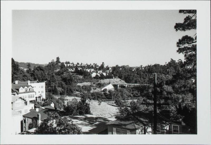 Berkeley Family Photographs and Berkeley and Oakland Street Views