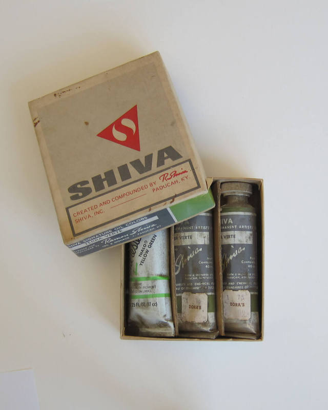 Studio Materials, Box of Shiva Paints